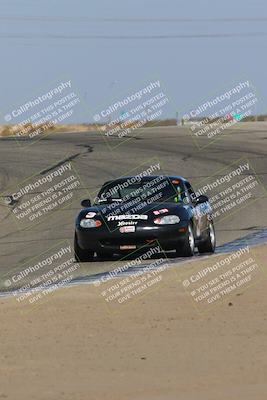 media/Oct-29-2022-CalClub SCCA (Sat) [[e05833b2e9]]/Race Group 3/Qualifying (Outside Grapevine)/